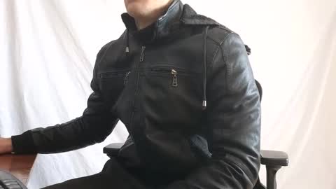 Marco. When Im offline you can view premium content in bio online show from 01.12.26