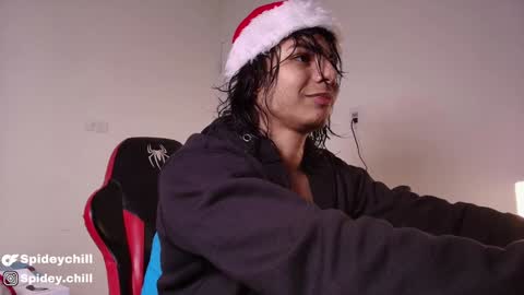 Snapshot of spideychill chatting on 12.17.24 spideychill online show from 12.17.24