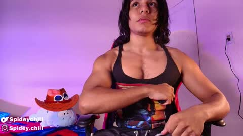 Snapshot of spideychill chatting on 12.19.24 spideychill online show from 12.19.24