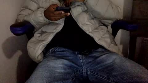 Snapshot of splash516634 chatting on 11.11.25 Twitter Toxiceli2 online show from 11.11.25