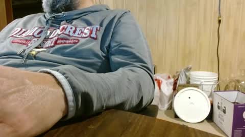 Snapshot of splash_w chatting on 11.25.25 Splash Man online show from 11.25.25