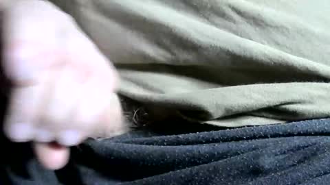 Snapshot of splitter60 chatting on 12.24.24 splitter60 online show from 12.24.24