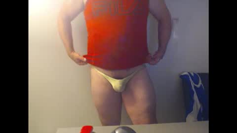 Snapshot of spndxslmr chatting on 10.16.25 musclegrowthfantasy online show from 10.16.25