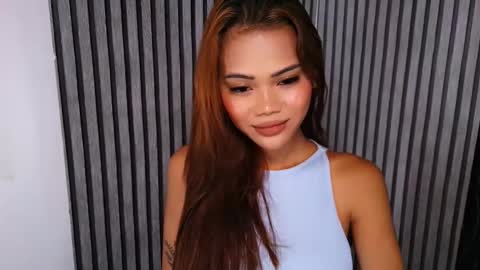 CALL ME RAINE online show from 12.20.25