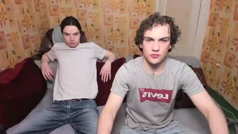 Snapshot of sponge_bob_spencer chatting on 06.07.26 Boris Fedya Kolya online show from 06.07.26