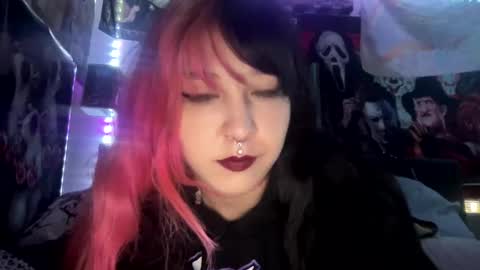 Pixie online show from 09.09.25