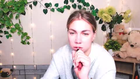 Snapshot of sport_tall_karina chatting on 11.28.25 Karina online show from 11.28.25