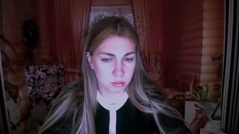 Snapshot of sport_tall_karina chatting on 01.09.26 Karina online show from 01.09.26