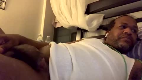 Snapshot of sportyesce chatting on 03.06.25 sportyesce online show from 03.06.25