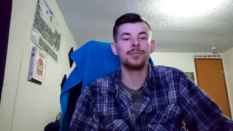 Snapshot of spreading24 chatting on 12.13.24 Rawmen Nudeles online show from 12.13.24