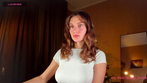 Lilly  online Monday - Friday ask time in pm online show from 01.03.25