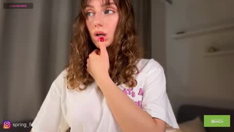 Lilly  online Monday - Friday ask time in pm online show from 02.18.26