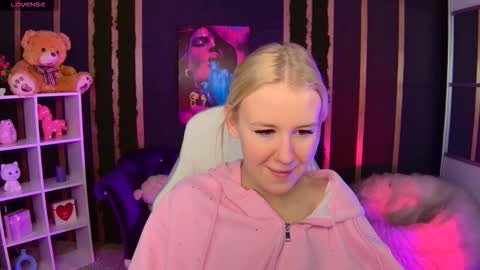 Snapshot of springajara chatting on 02.25.26 Vetta online show from 02.25.26