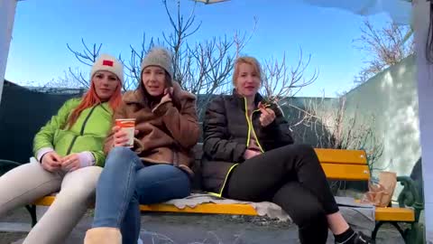 Snapshot of squirt_bunny77 chatting on 01.27.25 My name is Maya Lush is activeThere are legends that in this room all your wishes can come true Private is Open online show from 01.27.25