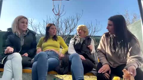 Snapshot of squirt_bunny77 chatting on 03.06.25 My name is Maya Lush is activeThere are legends that in this room all your wishes can come true Private is Open online show from 03.06.25