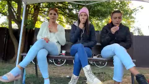 Snapshot of squirt_bunny77 chatting on 09.20.25 My name is Maya Lush is activeThere are legends that in this room all your wishes can come true Private is Open online show from 09.20.25