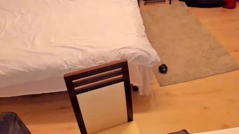 Snapshot of squirt_kimmm chatting on 11.14.25 Kim online show from 11.14.25