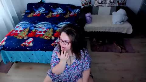 Snapshot of squirt_kimmm chatting on 11.27.25 Kim online show from 11.27.25