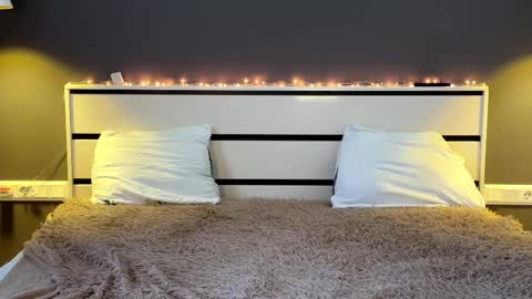 Snapshot of squirtaura chatting on 02.03.26 Dina online show from 02.03.26