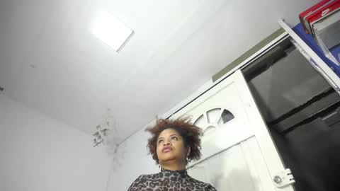 Snapshot of squirter_girl69 chatting on 04.26.26 squirter_girl69 online show from 04.26.26