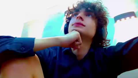 Snapshot of sr_bonnyethan chatting on 09.10.25 ethan online show from 09.10.25