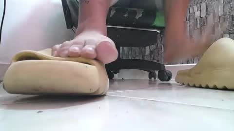 sr master cum its my old account online show from 09.29.25