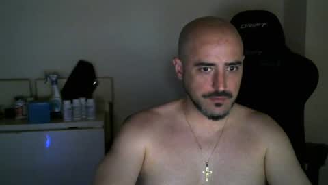 Snapshot of srtramposo chatting on 06.25.26 srtramposo online show from 06.25.26