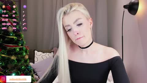 Alexandra online show from 12.25.24