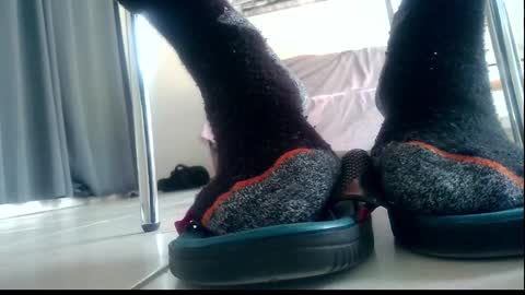 Snapshot of ssenzo chatting on 02.26.25 ssenzo online show from 02.26.25