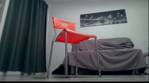 Snapshot of ssenzo chatting on 09.24.25 ssenzo online show from 09.24.25