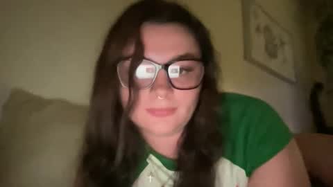 Snapshot of ssophiefoxx chatting on 05.14.26 ssophiefoxx online show from 05.14.26