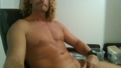 Snapshot of ssurferladd chatting on 03.07.25 Riv online show from 03.07.25