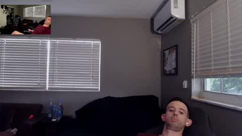 Snapshot of st22fe69 chatting on 09.12.25 Jose online show from 09.12.25