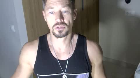 Snapshot of st_amor chatting on 12.28.24 St Amor online show from 12.28.24