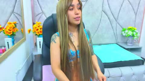 Snapshot of staceylee_ chatting on 11.22.25 Stacey lee online show from 11.22.25