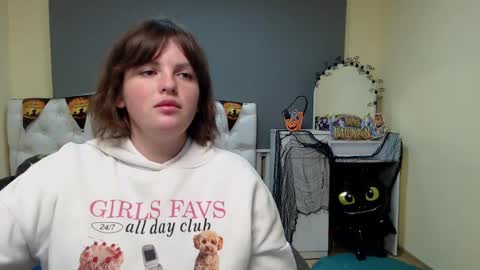 Stacey online show from 10.19.25