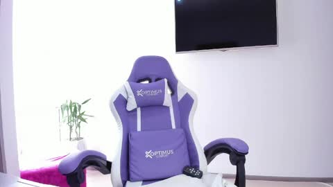 TWstacymalibu110 online show from 04.16.26