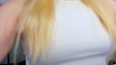 Stacy  online show from 03.10.25