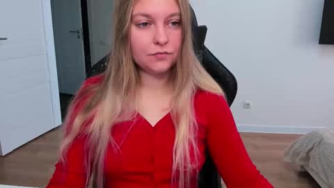 Stacy  online show from 10.19.25