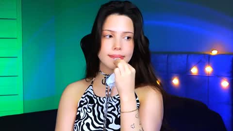 Bye bye dear See you on December 3st  online show from 01.31.25