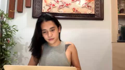 Snapshot of stacygray chatting on 12.30.24 Stacy online show from 12.30.24