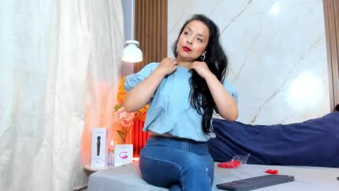 Snapshot of stangela_rivera chatting on 02.16.26 Angel Rivera online show from 02.16.26