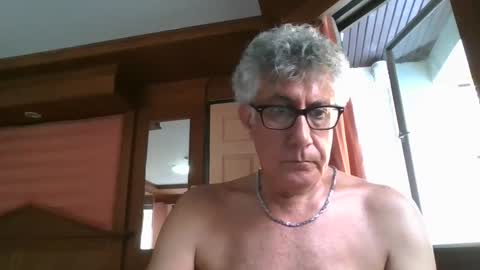 star0806666a online show from 02.05.25