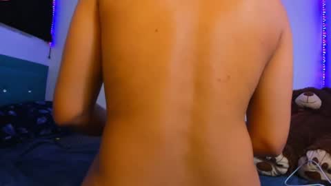  S T A R  online show from 12.18.24