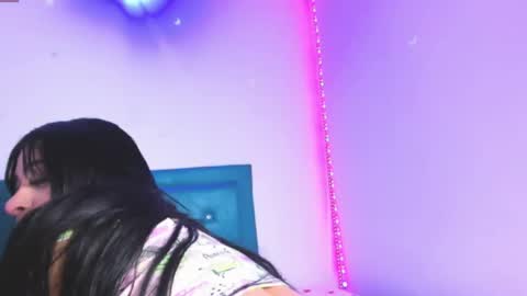  S T A R  online show from 02.23.25