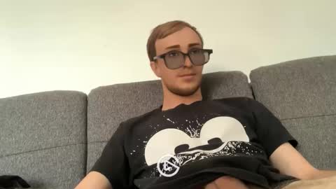 Snapshot of starfight_ chatting on 09.28.25 Lex online show from 09.28.25