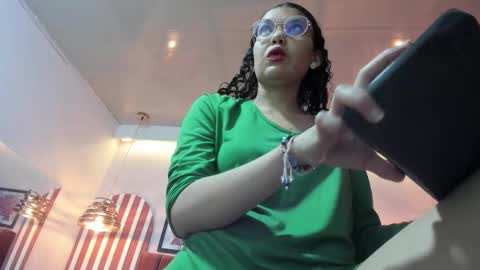 Snapshot of starkjoness chatting on 02.15.26 Stark Jones online show from 02.15.26