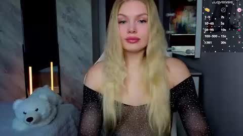 Caroline online show from 06.21.26