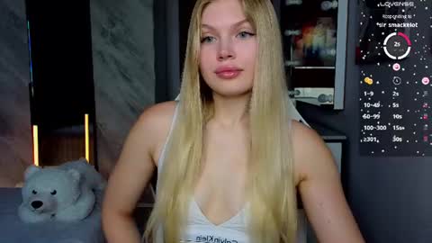 Caroline online show from 07.24.26