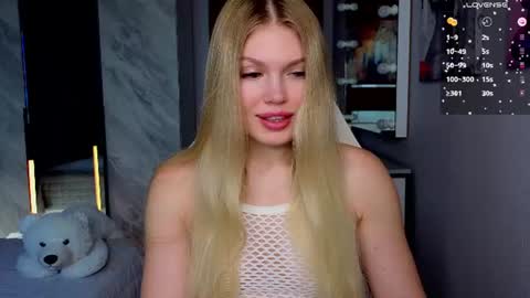 Caroline online show from 08.05.26